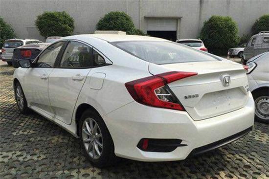 东风本田十代思域1.0T谍照 降低入门门槛