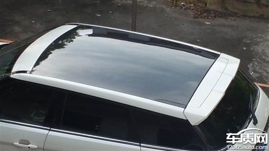 陆风X7新车全景天窗玻璃自动破裂