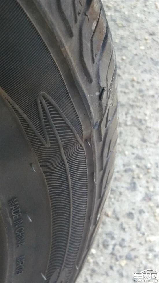 长安cs35新车英雄轮胎鼓包容易爆胎