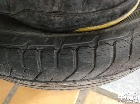 长安睿骋厂家以补过胎为由不予更换4条轮胎