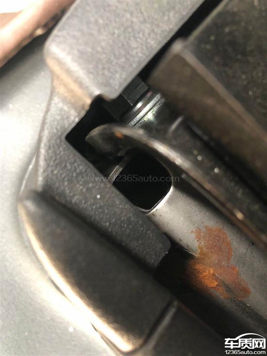 三菱欧蓝德车内异响_车身生锈_车身共振_-_车质网 三菱欧蓝德车内异响_车身生锈_车身共振_-_车质网