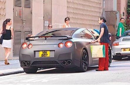 明星们都开些什么车 周杰伦稀有座驾1300万