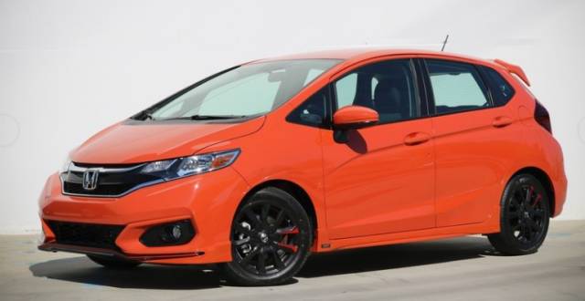 超跑GK5出新款啦 外媒试2018款本田飞度论坛