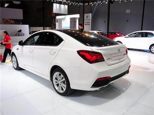 中看又中用 四款高颜值三厢掀背车推荐