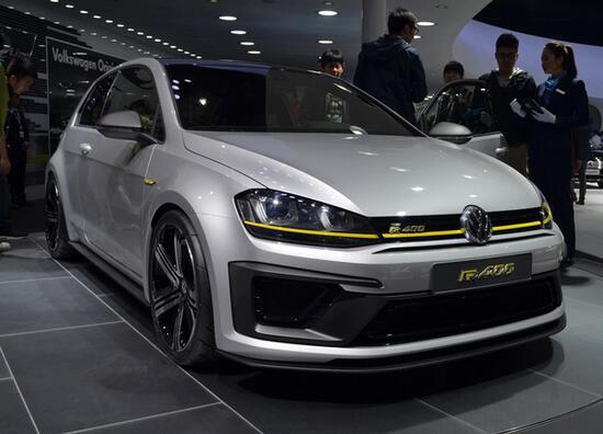 大众高尔夫r400今夏强势来袭