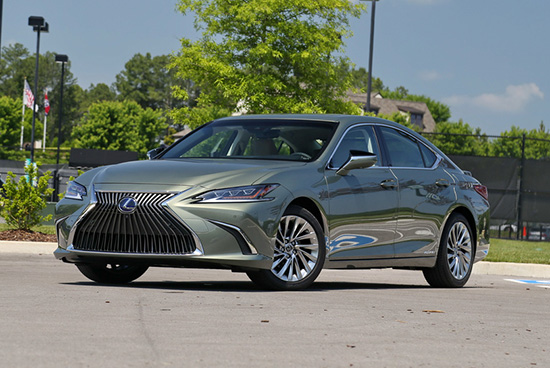 雷克萨斯全新es明日开启预售 造型更激进