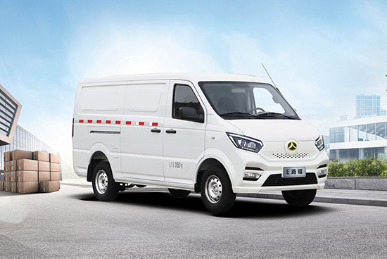 江铃晶马e路福上市售价1388万元