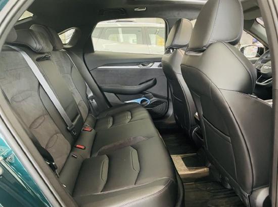 12万拥有精致运动套件 实拍吉利星瑞青云版