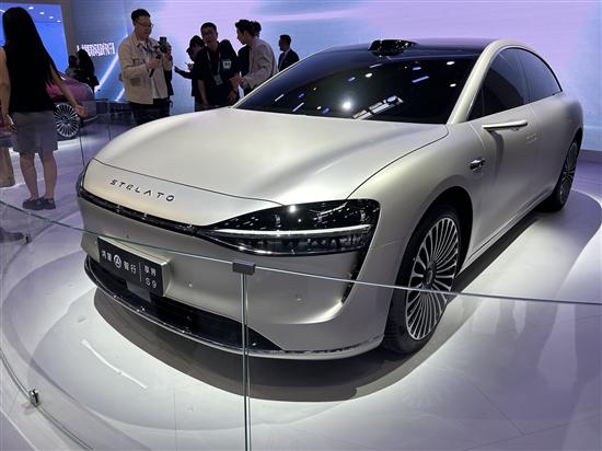 北汽蓝谷:子公司1-4月累计销量13004辆 - 车质网