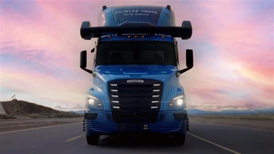 戴姆勒卡车发布首款自动驾驶纯电卡车