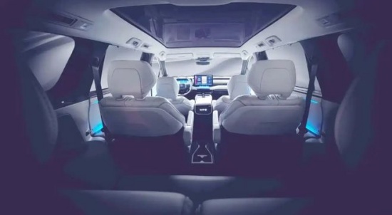 丰田全新SUV内饰预告图 将于2月10日发布