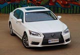 “混燃”天成 试驾全新雷克萨斯LS600hL