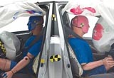 IIHS：副駕駛側(cè)小角度碰撞結(jié)果不容樂觀