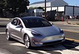 特斯拉Model 3无伪谍照 9月将正式上市