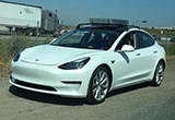 Model 3新路測照暗示未來可安裝車頂架