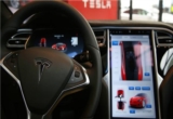 特斯拉Autopilot或再致事故 車上人員輕傷
