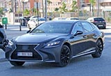 或搭5.0L V8引擎 疑似新款LS F谍照曝光