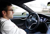 效率與安全 汽車自動駕駛的V2X是什么