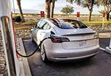 外媒：中國考慮恢復電動汽車生產許可