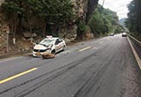 山路遇落石侥幸逃生 山路行车该注意什么