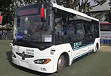 全球首輛無(wú)人駕駛公交車深圳上路