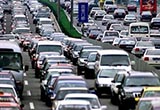 我國機動車保有量達3.1億 女司機占比提升