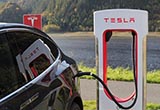 自曝家丑：特斯拉存在嚴(yán)重生電池品控問題