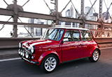 經(jīng)典復(fù)刻版MINI電動車型亮相紐約車展