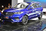 這不是微面繼任車(chē)型嗎！車(chē)展實(shí)拍寶駿360