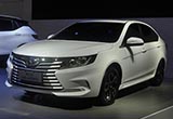 繼續(xù)保持懸念 成都車展實(shí)拍東南A5