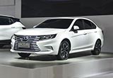 搭載1.5T發(fā)動機 東南A5將于11月16日上市