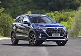 10萬(wàn)內(nèi)這臺(tái)全新國(guó)產(chǎn)SUV 內(nèi)飾很有“奔馳味”