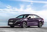 這款中高級轎車百公里油耗6.7L 搭載黃金動力
