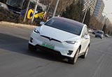 一款來(lái)自“未來(lái)”的SUV 試駕特斯拉Model X