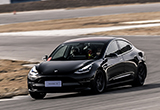 又一次革命 賽道試特斯拉Model 3