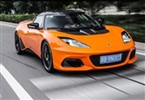 試駕路特斯EVORA “82年”的操控樂趣