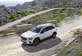 比GLC便宜 比GLA實(shí)用——海外搶先測(cè)試奔馳GLB