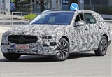 全新奔驰C级旅行版谍照 最新家族设计