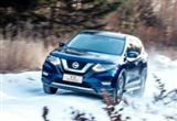 試駕日產(chǎn)奇駿 感受冰封美景極致的駕馭樂趣
