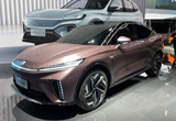 R汽車(chē)ES33量產(chǎn)版實(shí)車(chē)發(fā)布 運(yùn)動(dòng)范兒十足