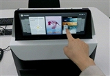 摩比斯推出用手勢(shì)控制車(chē)載顯示屏技術(shù)