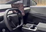 都在預料之中 特斯拉Cybertruck內飾曝光