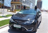 上海發(fā)放首批完全無人載人車牌照