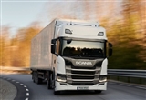 美国将对进口中重型卡车加征25%关税