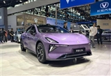 2025廣州車展：深藍(lán)L06正式亮相