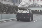 鸿蒙智行尊界MPV路试谍照曝光 对标雷尔法
