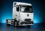 奔驰eActros600启动80次充电环游世界挑战