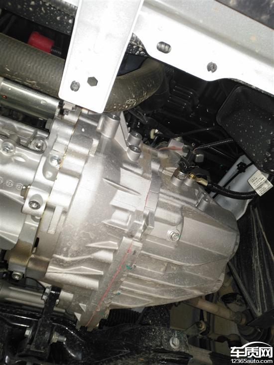 奇瑞艾瑞泽5新车变速箱漏油非常严重