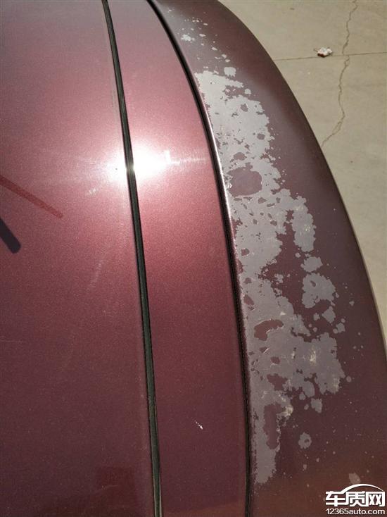 东风风行景逸x5车漆起皮脱落后备箱天窗异响