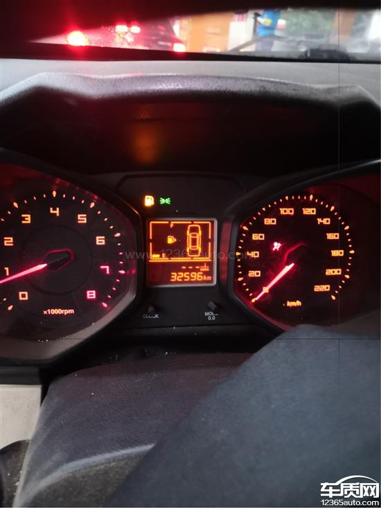 奇瑞风云2安全气囊故障灯常亮无法解决